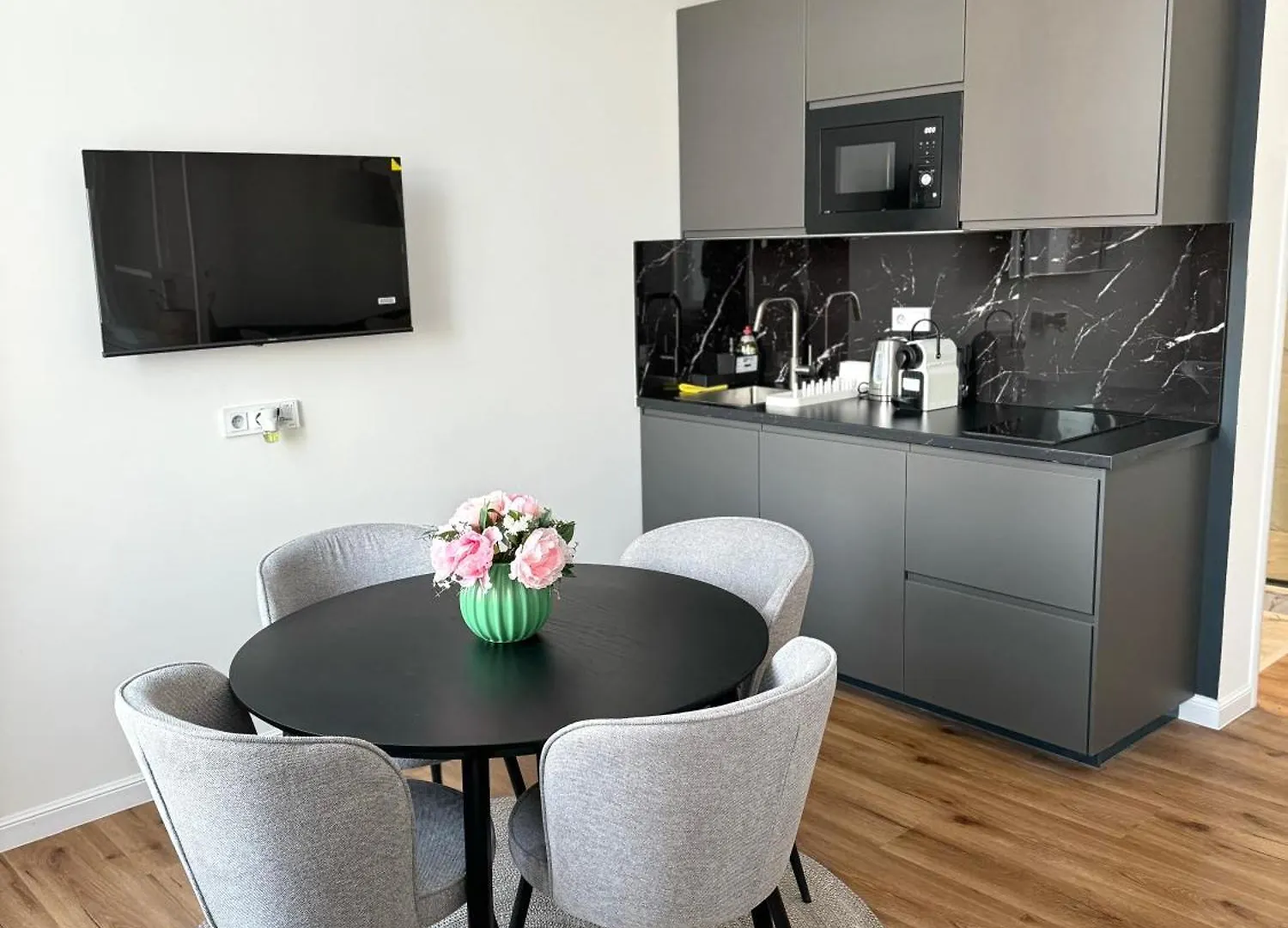 Mystical 2-Bed Apartment In Heart Of Prague
